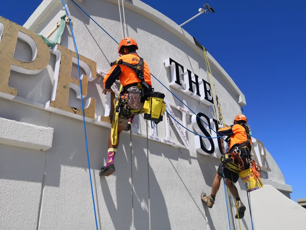Professional Sign Installation Services That Make Your Brand Shine